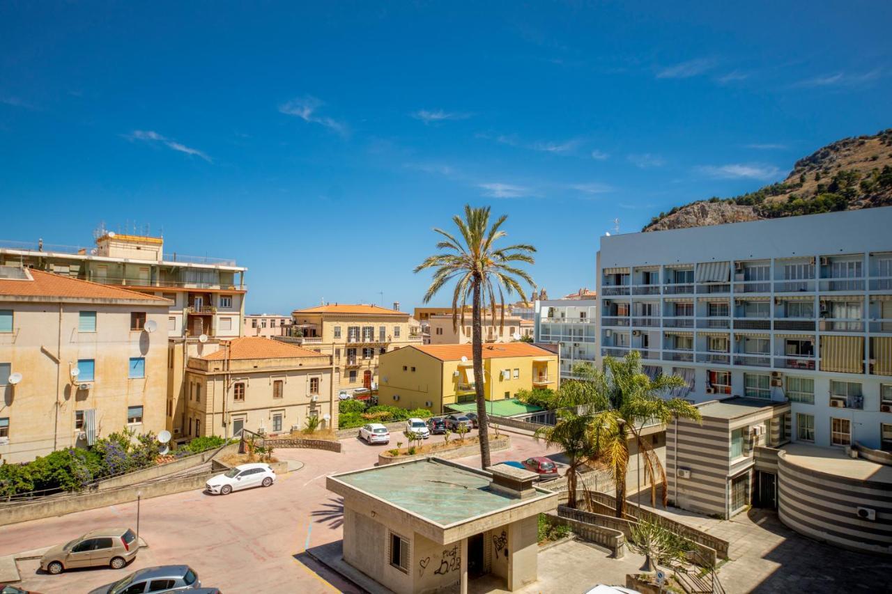 Queen'S House Cefalu Appartamento Vicino Il Mare ภายนอก รูปภาพ